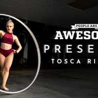 驚くべき超人!!People Are Awesome Presents: Tosca Rivola | Cyr Wheel